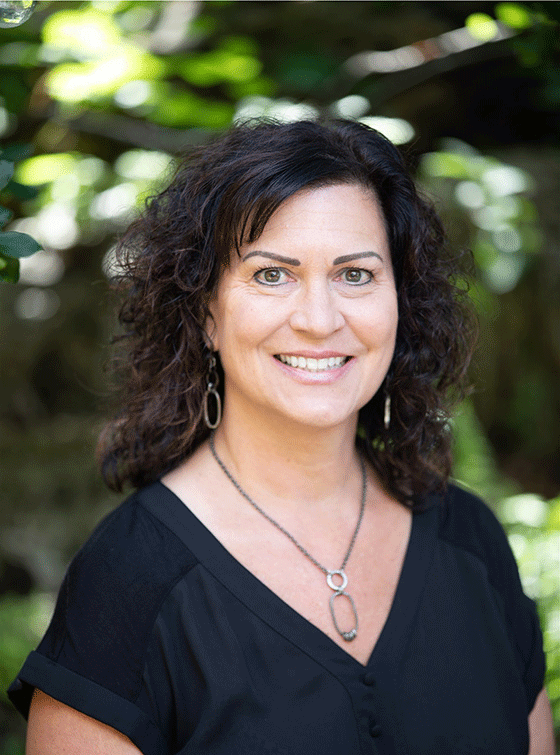 Lisa Lewis